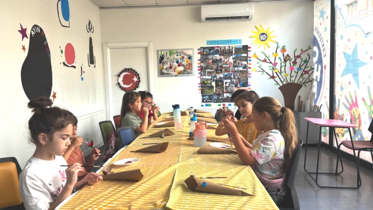 Eskişehir'de Çocuklar için Plastik Kullanımına Dikkat Çekici Etkinlik!